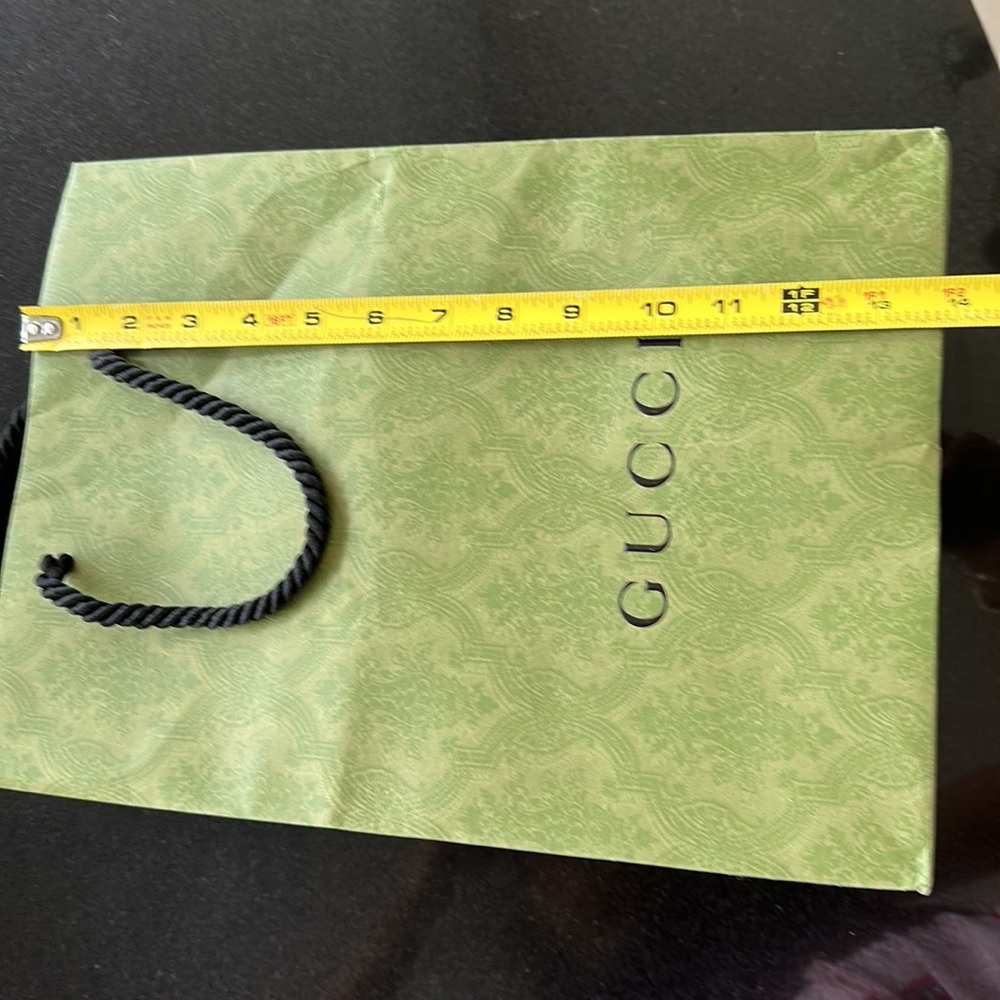 Gucci shopping bag